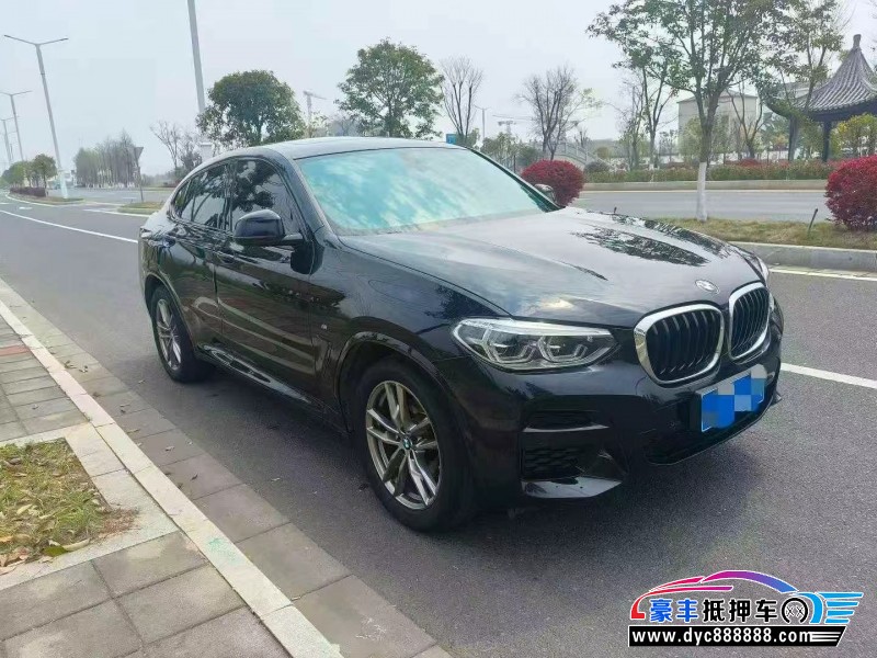 21年宝马X4轿车抵押车出售