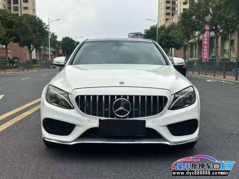 17年奔驰C轿车抵押车出售