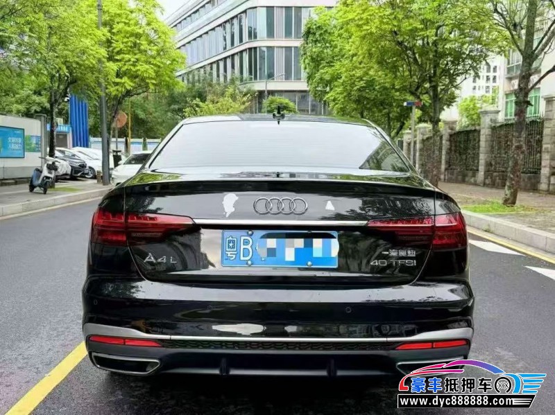 22年奥迪A4L轿车抵押车出售