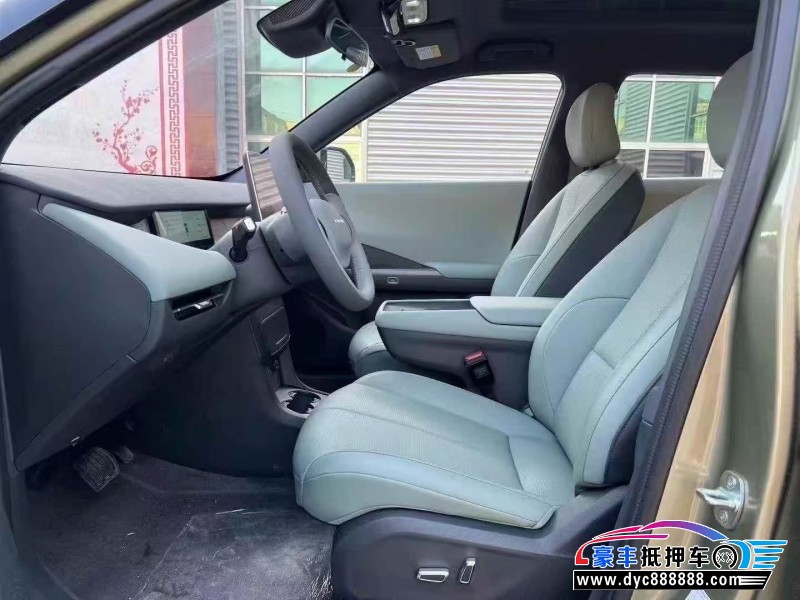 25年东风纳米06轿车抵押车出售