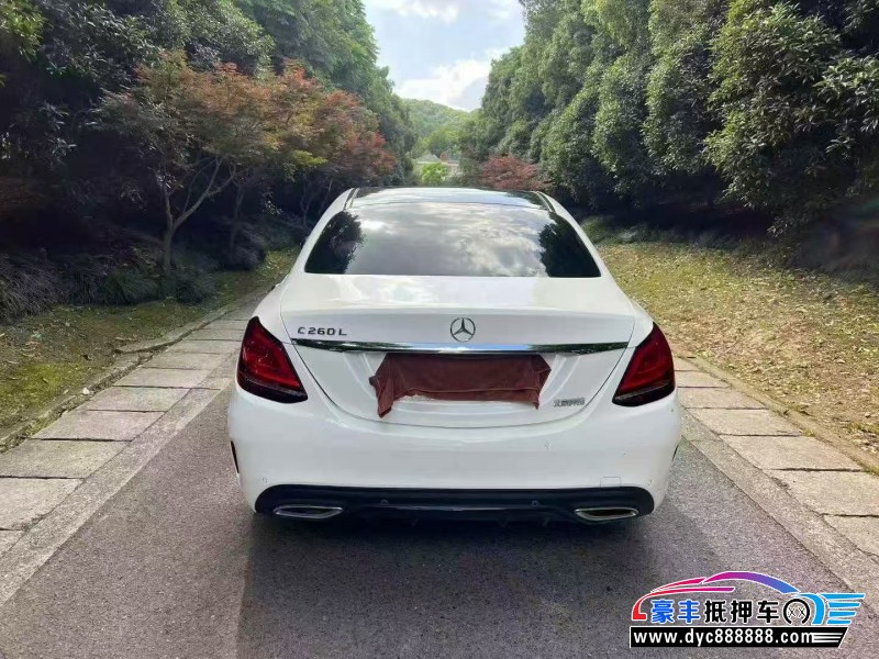 21年奔驰C轿车抵押车出售