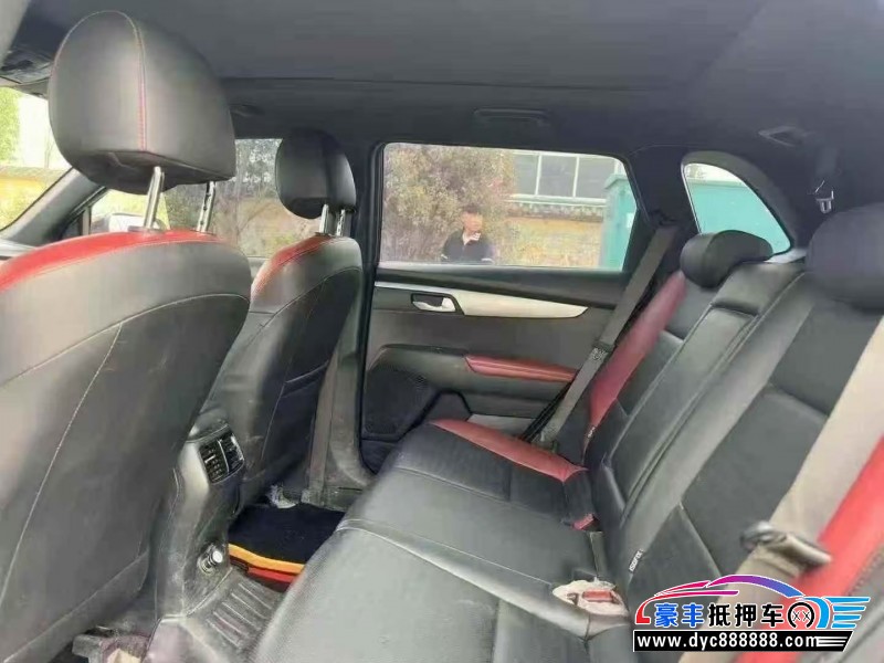20年起亚智跑轿车抵押车出售