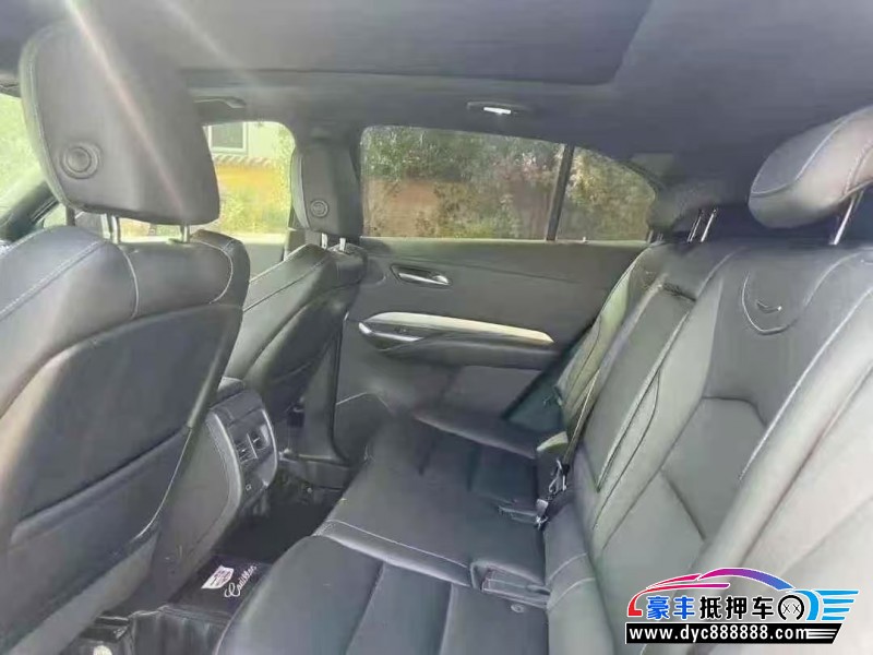 20年凯迪拉克XT4轿车抵押车出售