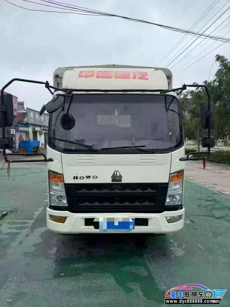 23年重汽豪沃轿车