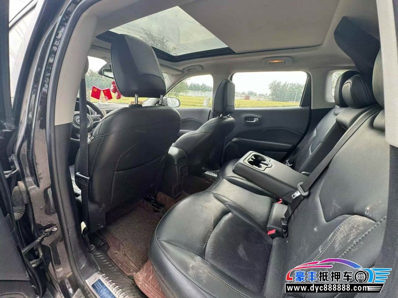 18年Jeep指南者轿车抵押车出售