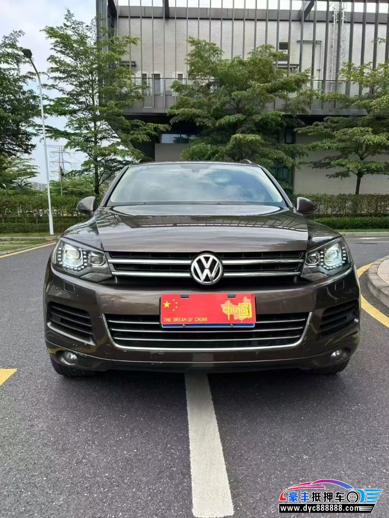 15年大众途锐轿车抵押车出售