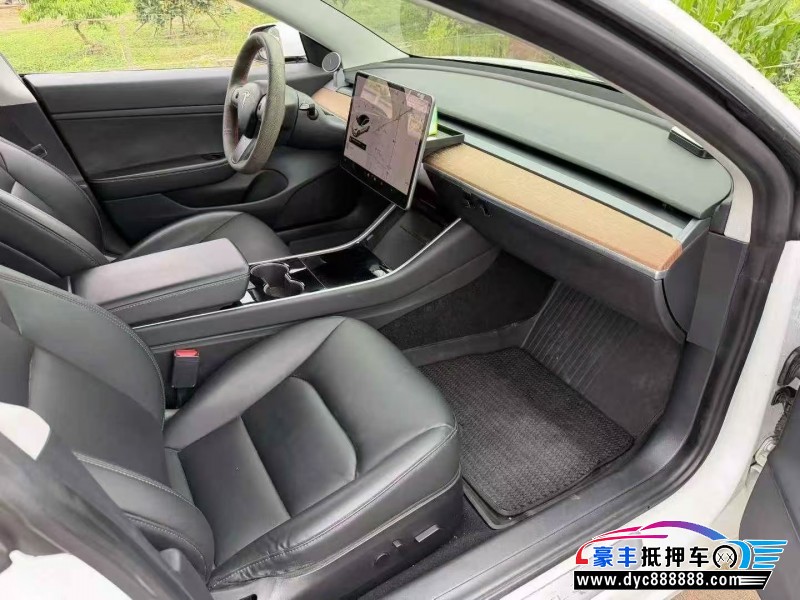 20年特斯拉MODEL 3轿车抵押车出售