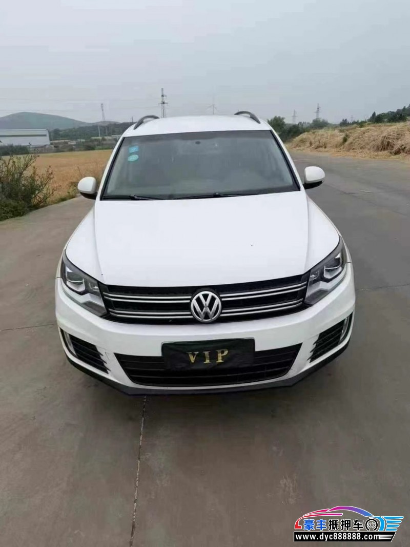 抵押车出售17年大众途观轿车