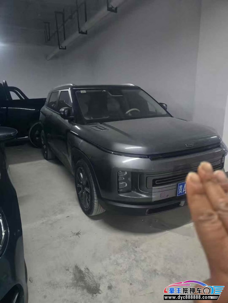 抵押车出售21年吉利ICON轿车