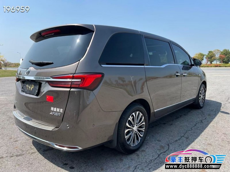 21年别克GL8轿车抵押车出售