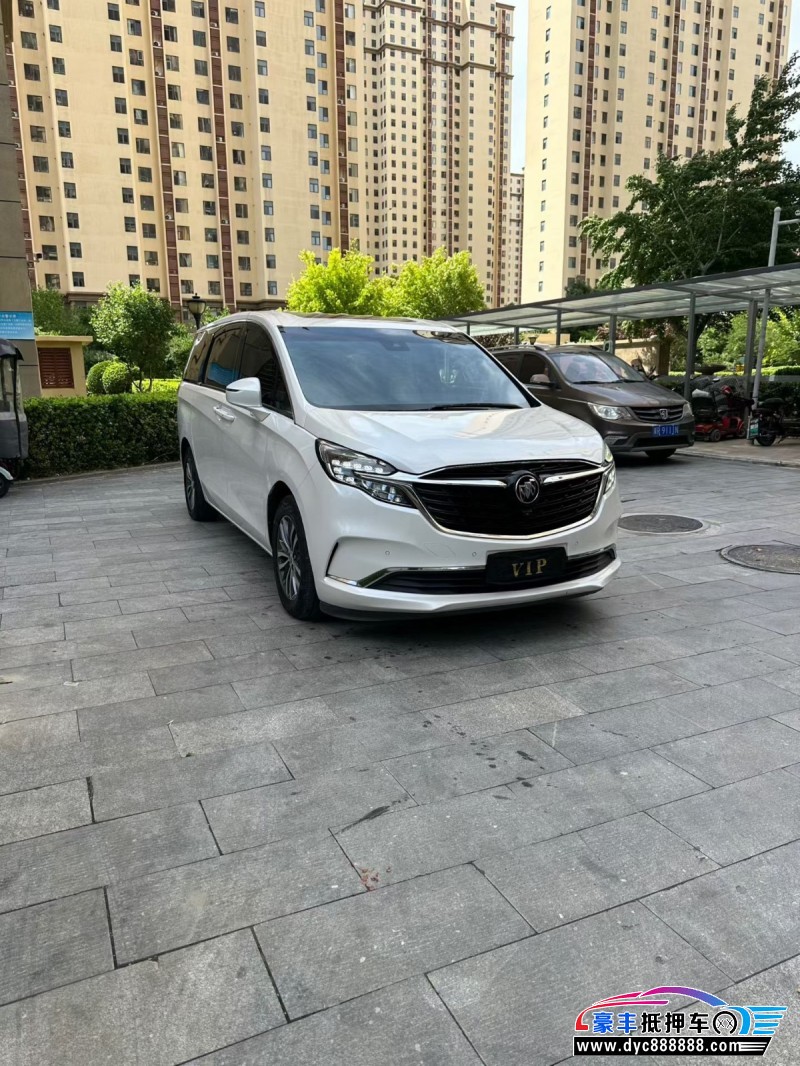 20年别克GL8轿车抵押车出售