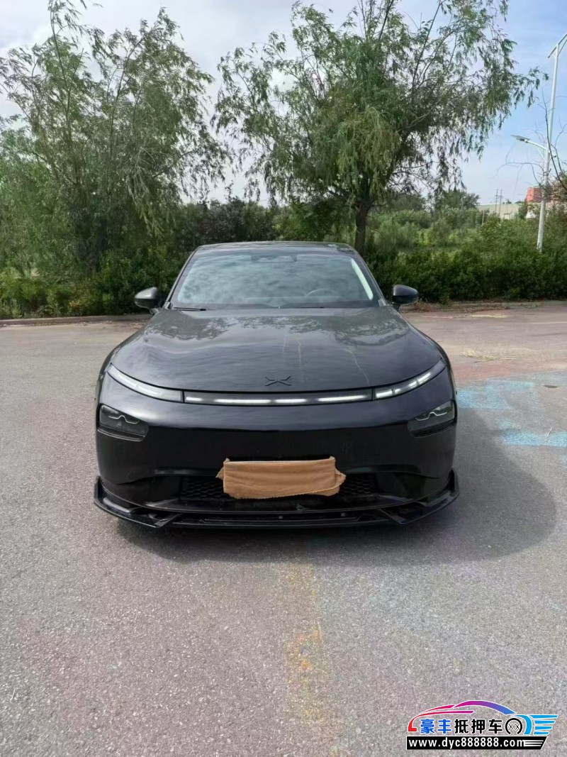 抵押车出售23年小鹏P7轿车