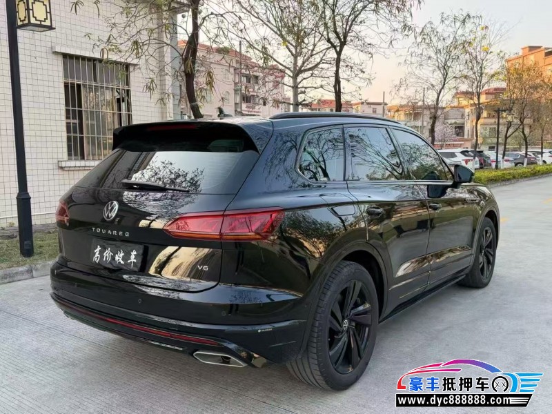 23年大众途锐轿车抵押车出售
