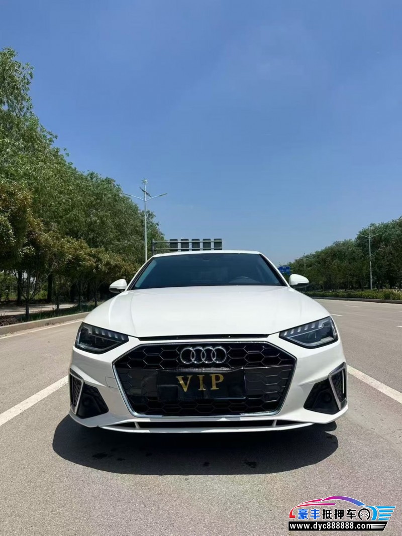 抵押车出售22年奥迪A4L轿车