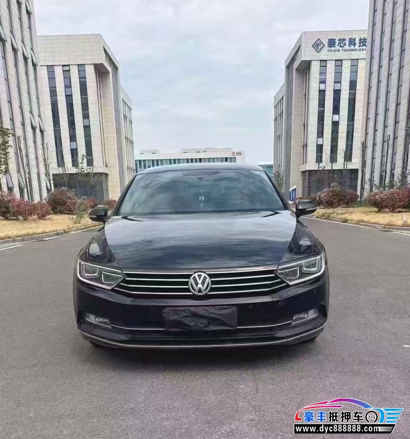 19年大众迈腾轿车抵押车出售
