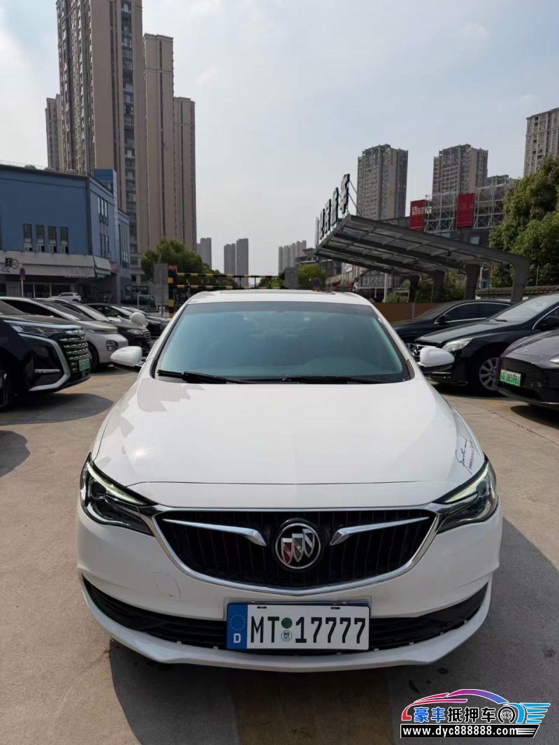 抵押车出售22年别克英朗轿车