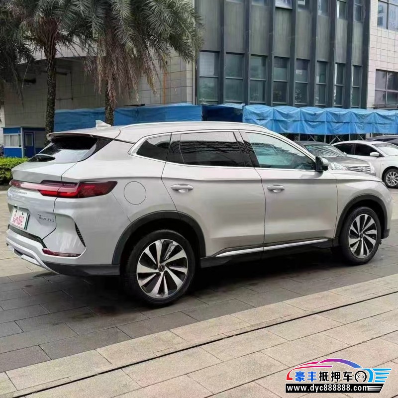 24年比亚迪宋轿车抵押车出售