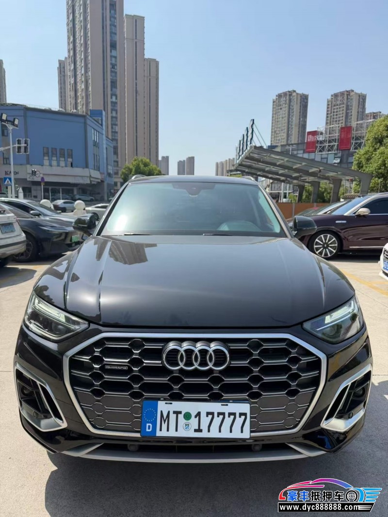 22年奥迪Q5轿车抵押车出售