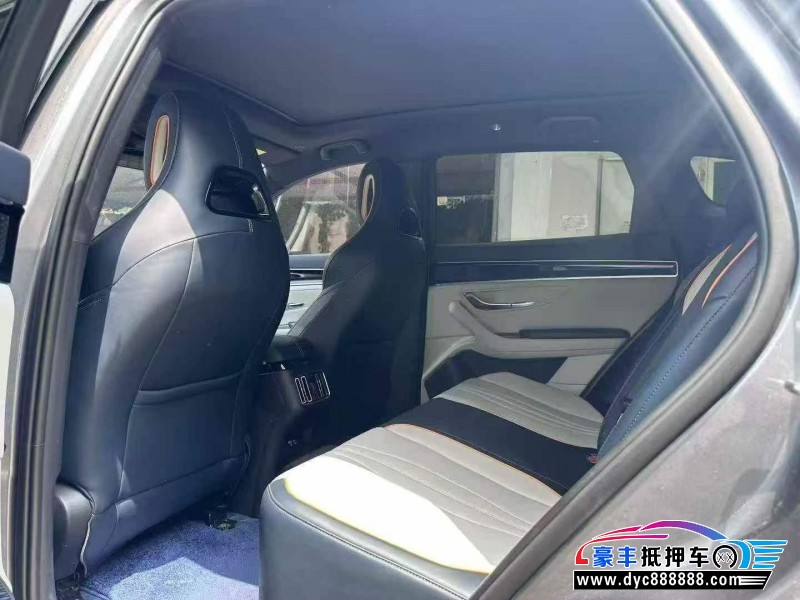 24年比亚迪宋轿车抵押车出售