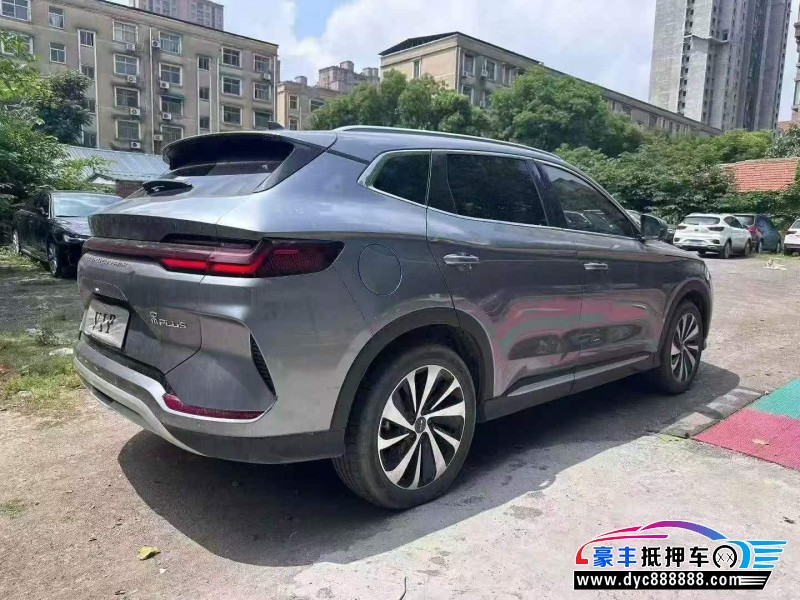 24年比亚迪宋轿车抵押车出售