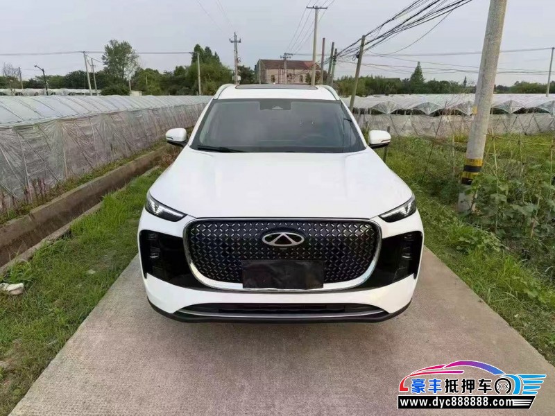 抵押车出售25年奇瑞瑞虎8轿车