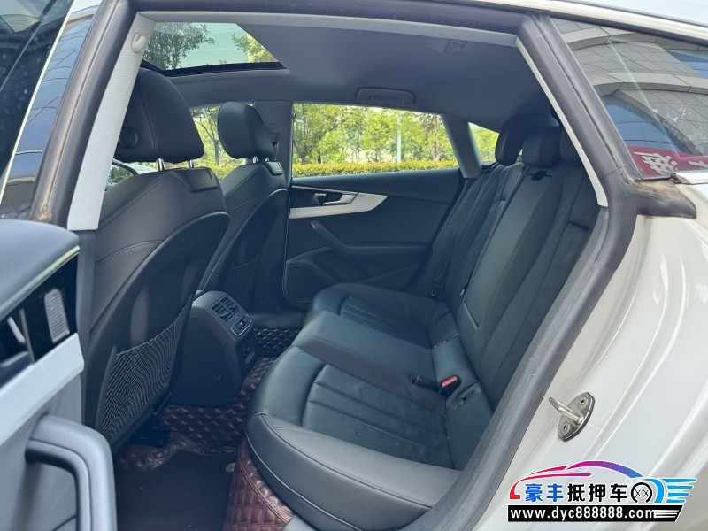 23年奥迪A5轿车抵押车出售