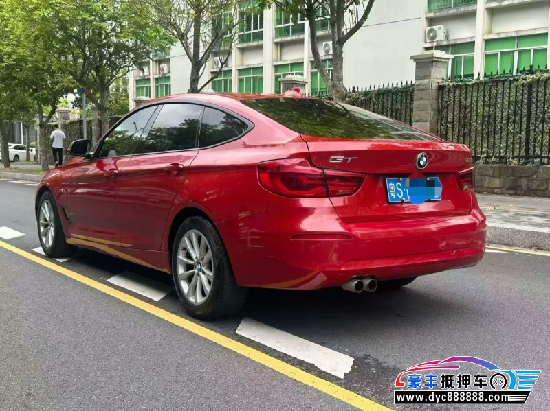 17年宝马3系轿车抵押车出售
