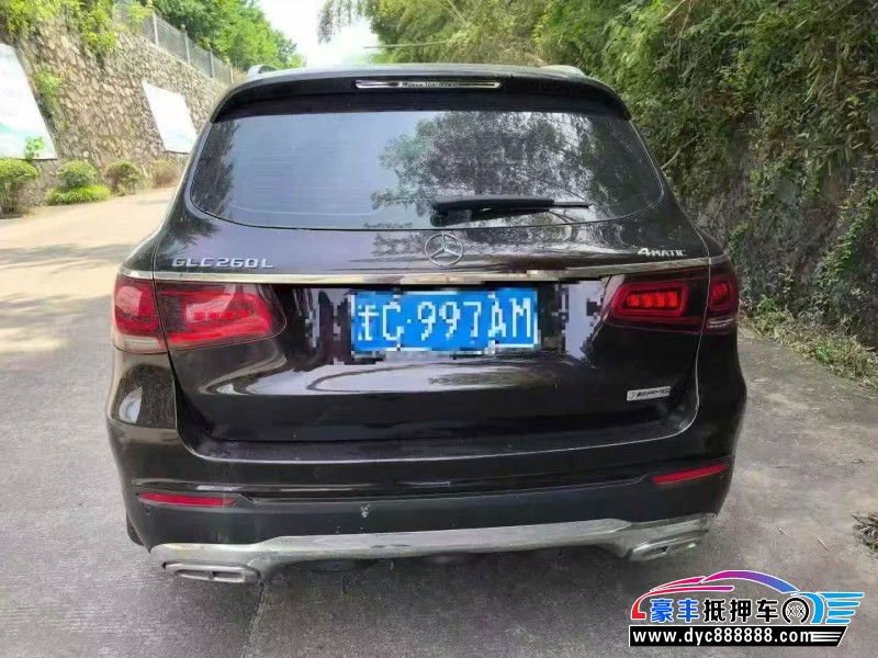 20年奔驰GLC轿车抵押车出售