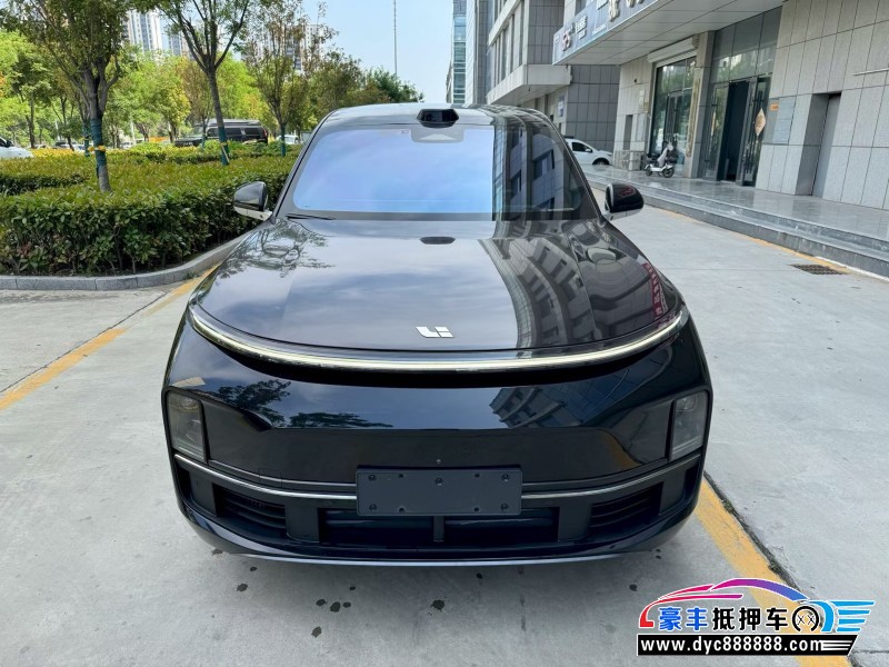 23年理想L9轿车抵押车出售