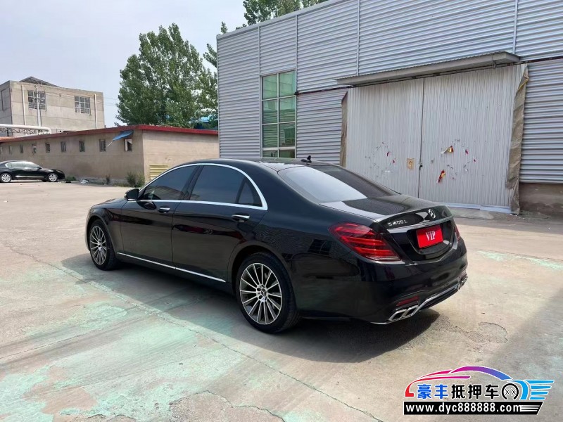 16年奔驰S轿车抵押车出售