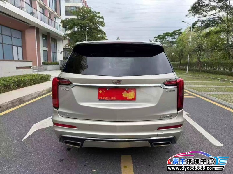 22年凯迪拉克xt6轿车抵押车出售