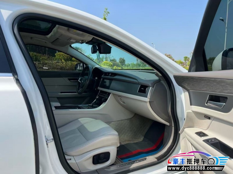 21年捷豹XFL轿车抵押车出售