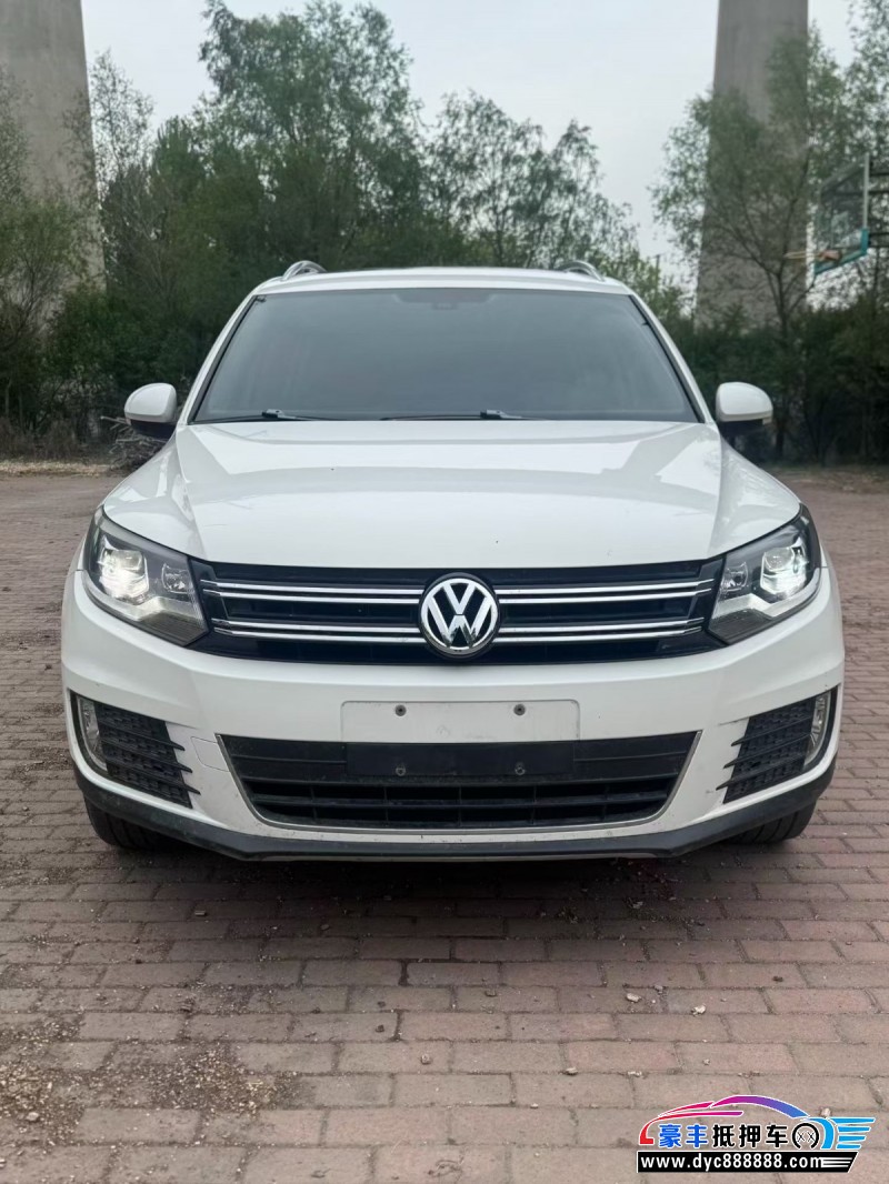抵押车出售15年大众途观轿车