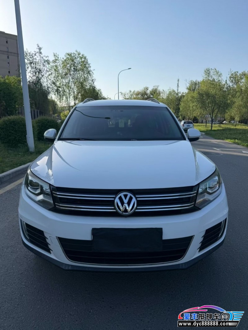 抵押车出售13年大众途观轿车