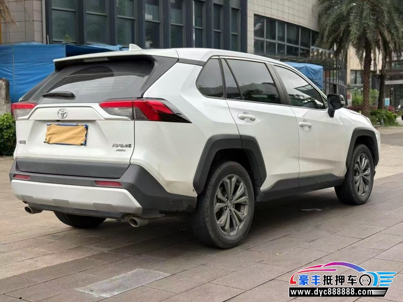 24年丰田RAV4轿车抵押车出售