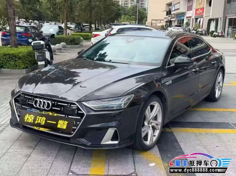 抵押车出售24年奥迪A7轿车