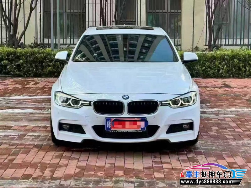 抵押车出售18年宝马3系轿车