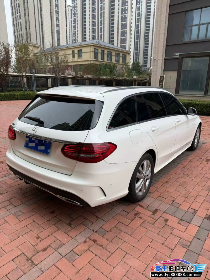21年奔驰C轿车抵押车出售