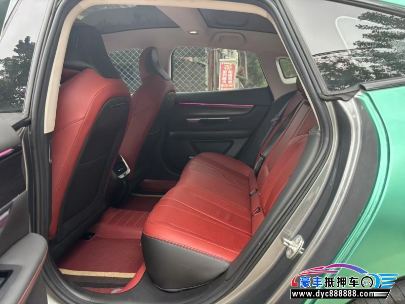 21年小鹏P7轿车抵押车出售