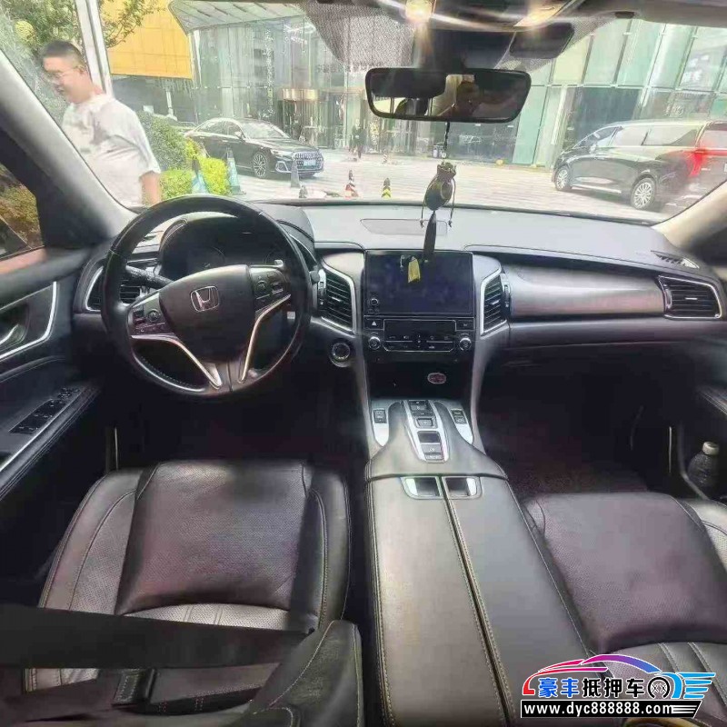 21年本田冠道轿车抵押车出售