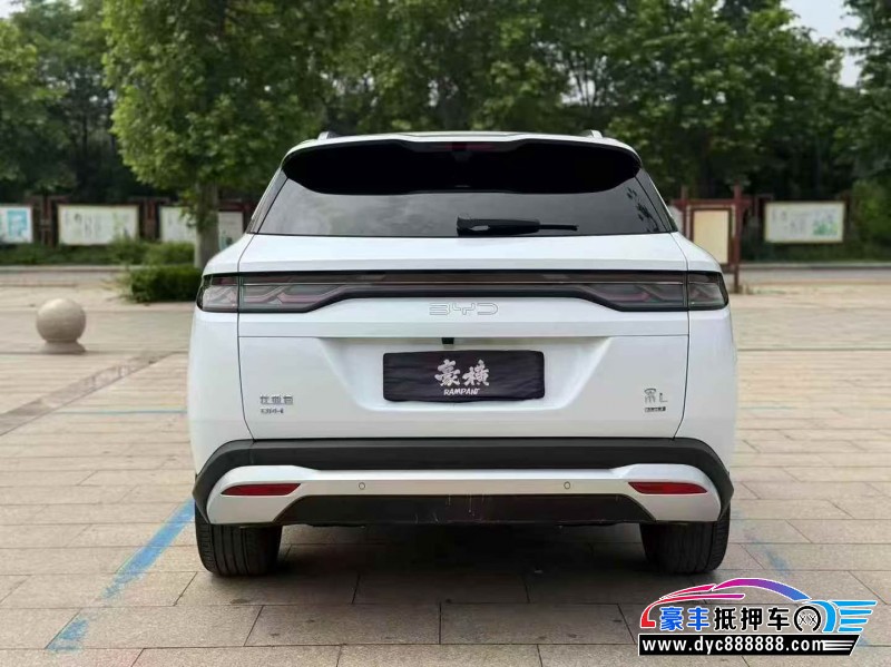 25年比亚迪宋轿车抵押车出售