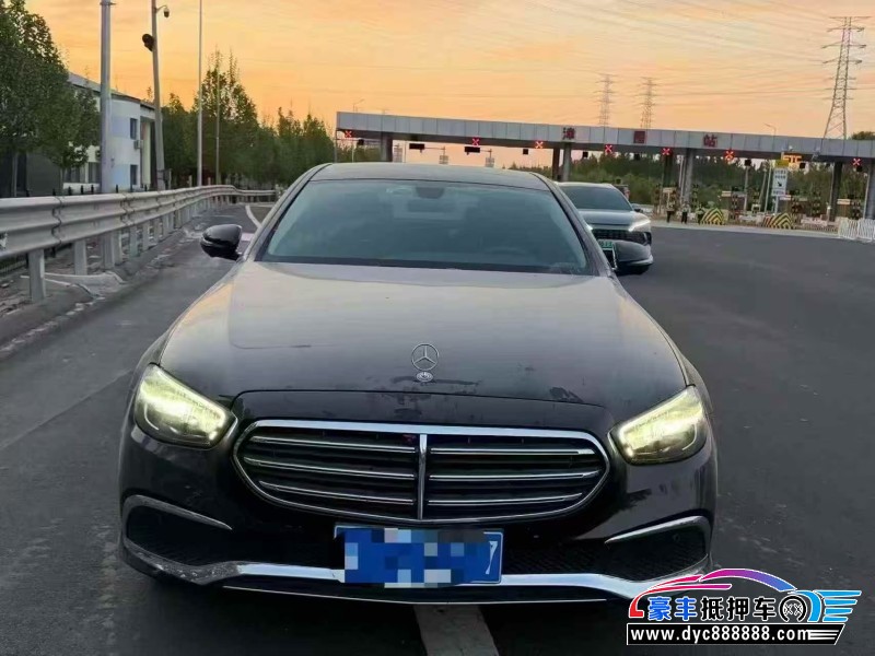 23年奔驰E轿车抵押车出售