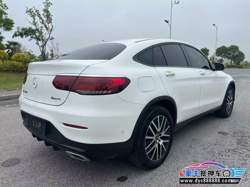 23年奔驰GLC轿车抵押车出售