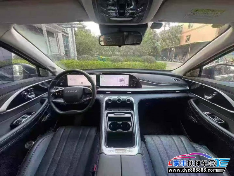 25年奇瑞星途轿车抵押车出售