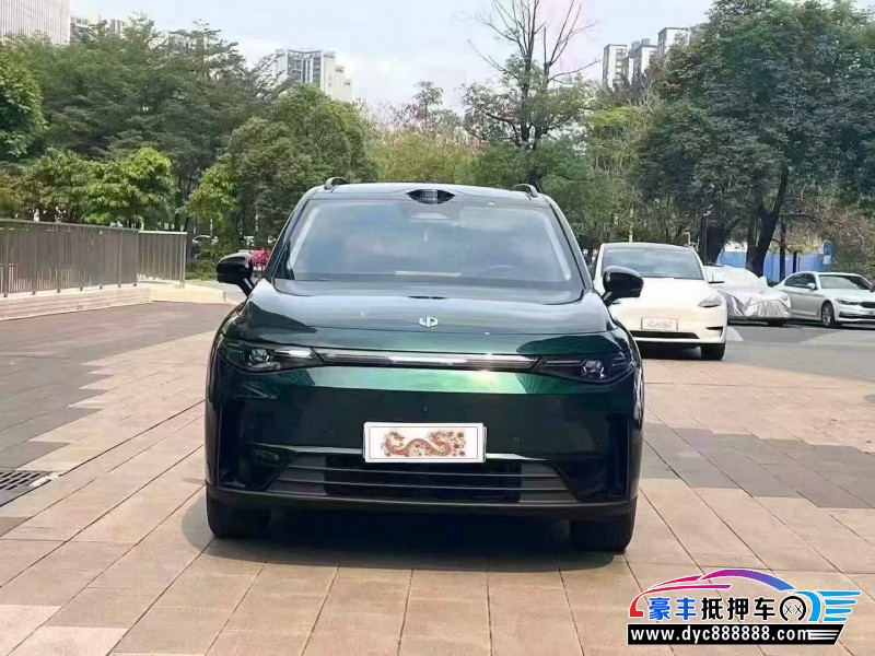 25年零跑C16轿车抵押车出售