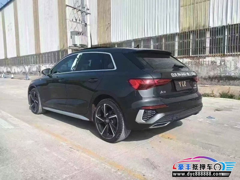 22年奥迪A3轿车抵押车出售