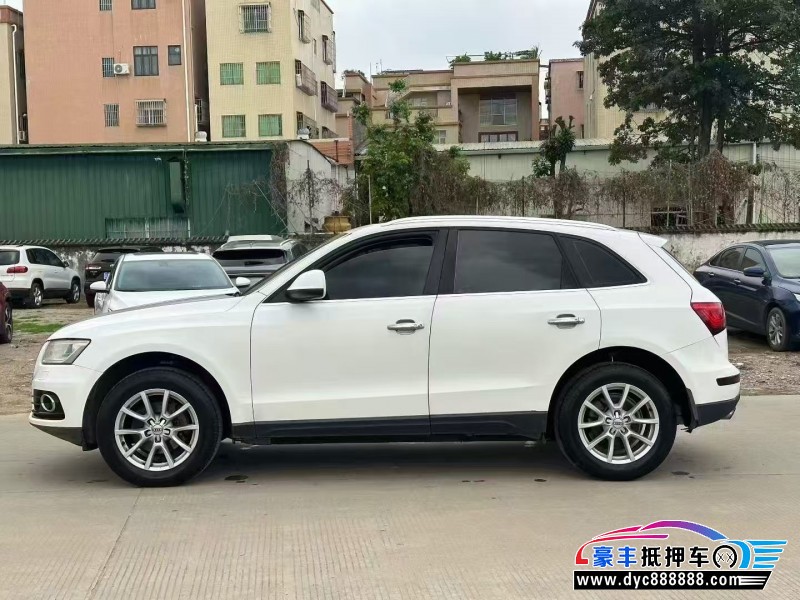 14年奥迪Q5轿车抵押车出售