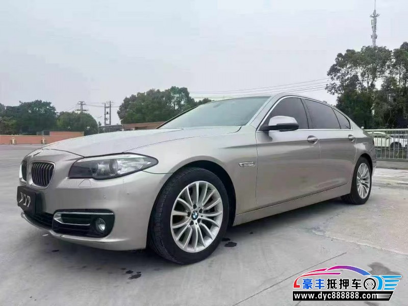 17年宝马5系轿车抵押车出售