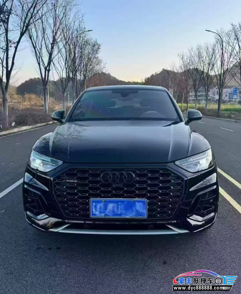23年奥迪Q5SUV抵押车出售