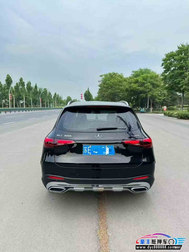 24年奔驰GLC轿车抵押车出售